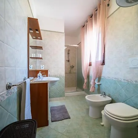 Casa A Mare Di Mamma Lucia - Idromassaggio - Fronte Mare Villa